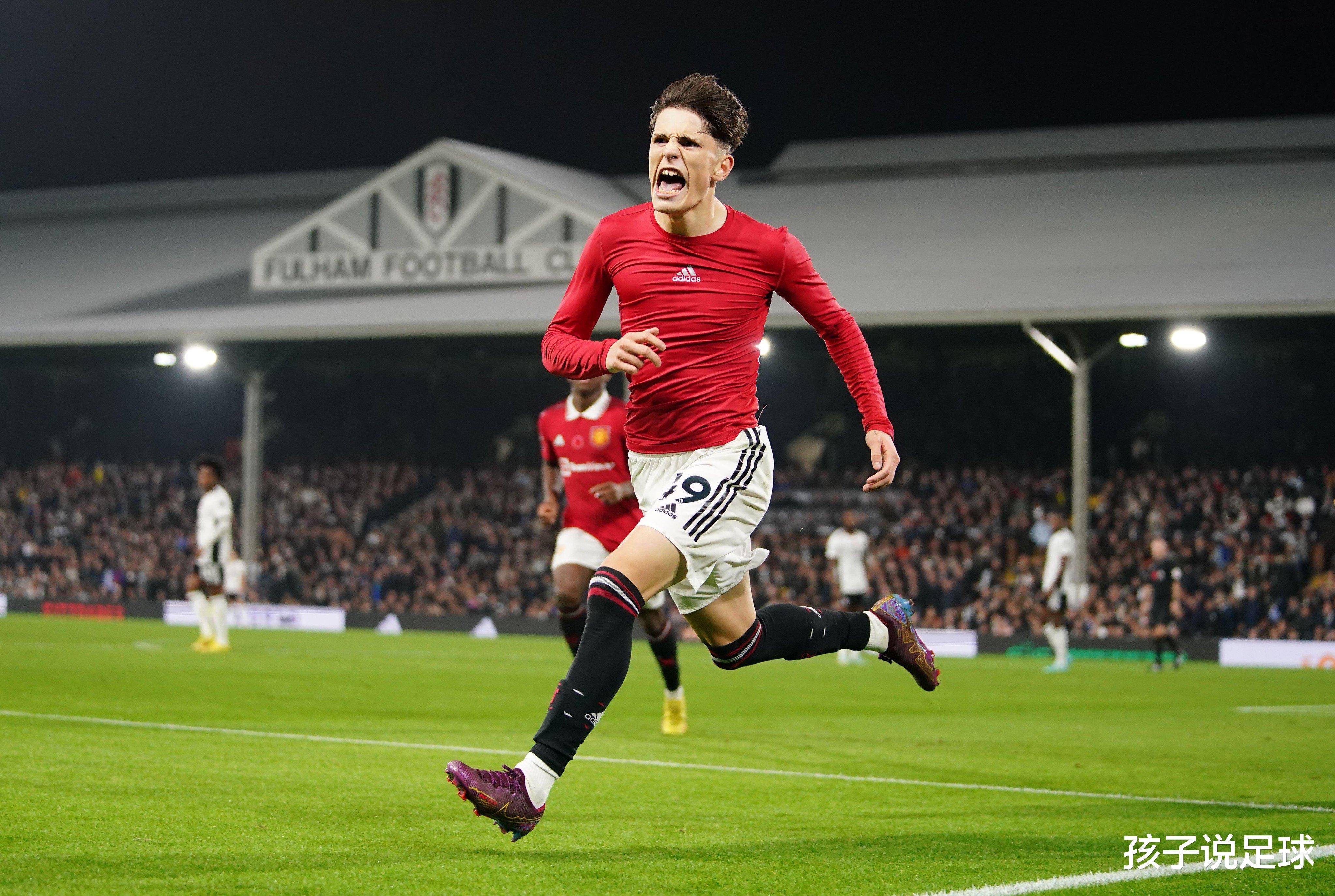 那不勒斯签下阿根廷新秀，引起球迷期待的简单介绍