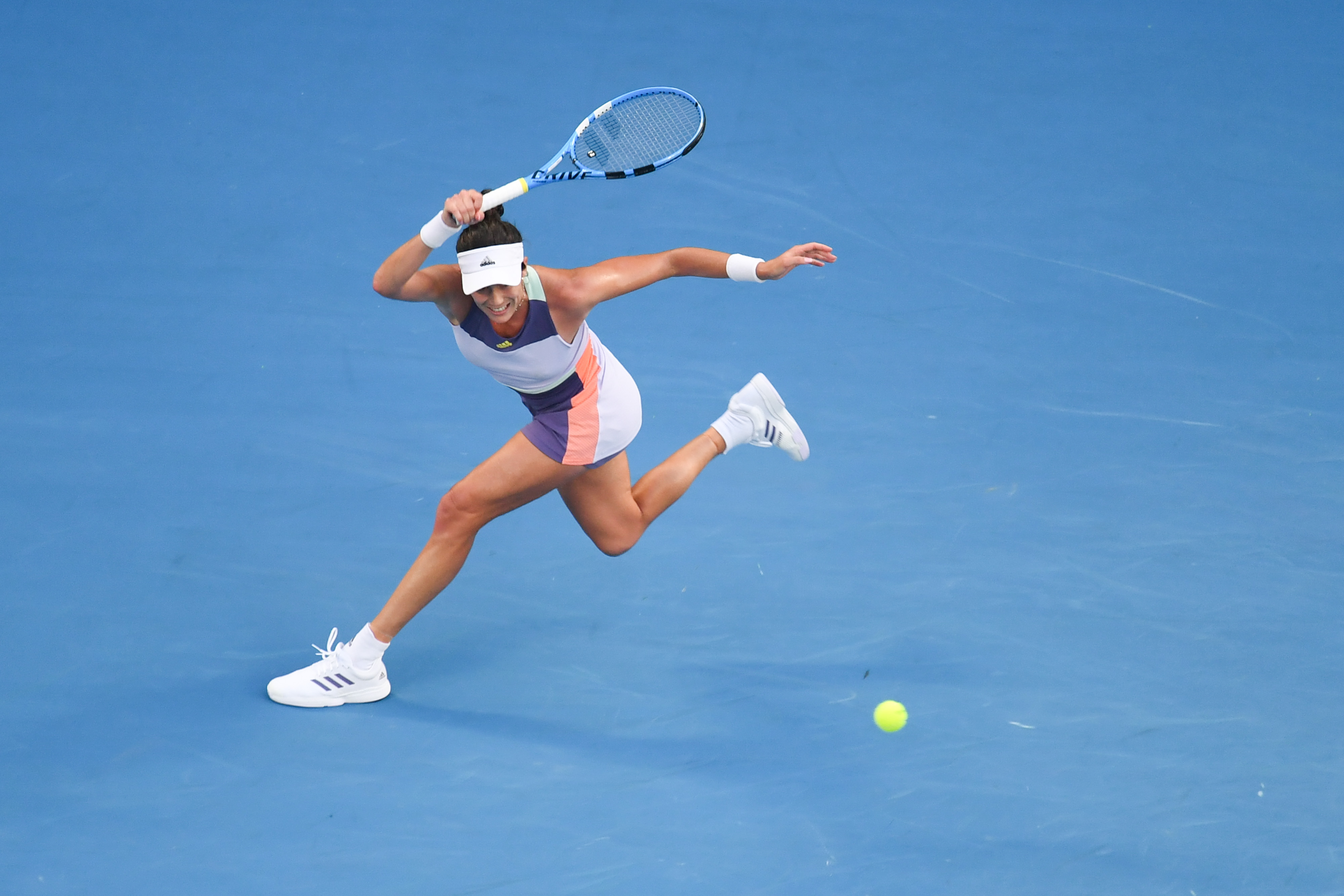 穆古鲁扎巅峰对决，巴特勒与60激战尤文图斯分钟，比分优势明显胜负难料！