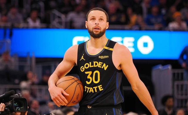 库里爆发新星，复出首战轰40分刷新纪录，掘金球队迎来希望！